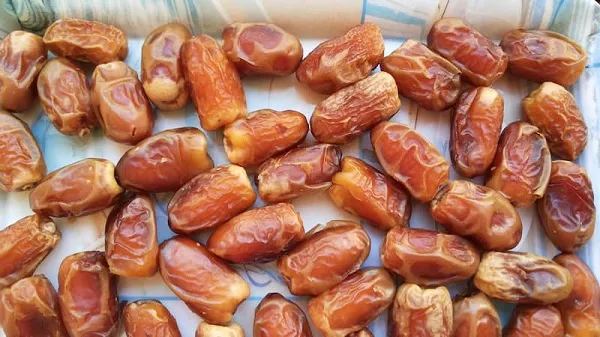 خرید انواع خرمای خاصویی خشک + قیمت